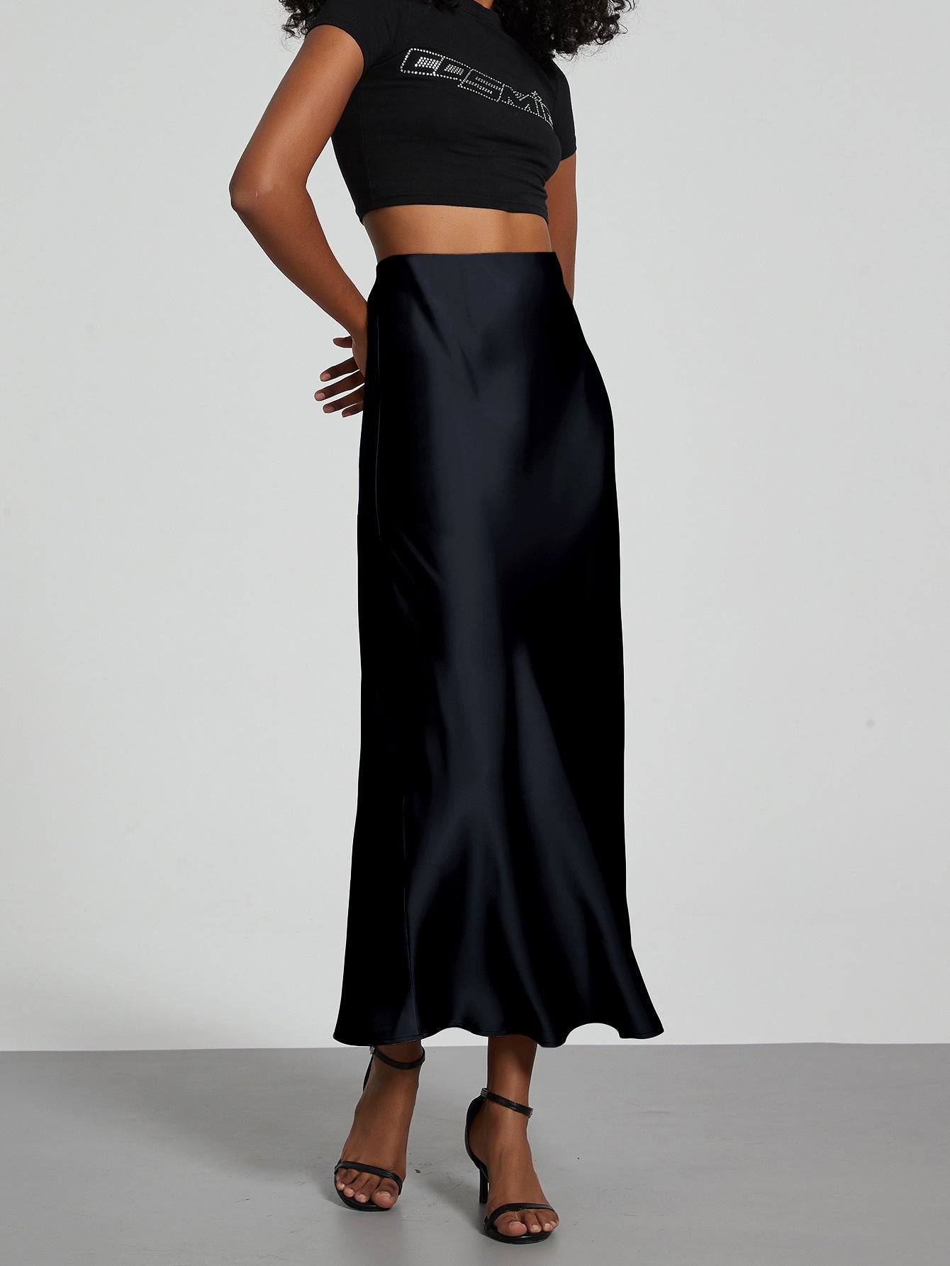 In-Stock Cross-Border Women's Clothing Wholesale European and American Style Elegant Satin Midi Skirt Slimming and Flowy