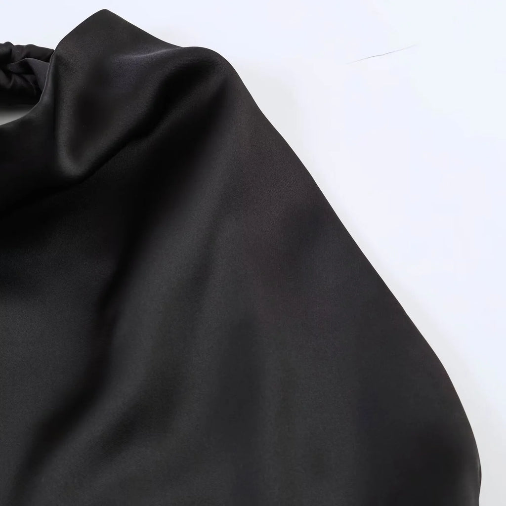 Women's Top 2026 Spring New High-End Fashion Sexy Hot Satin Sleeveless Asymmetrical Halter Backless Women's Vest Top