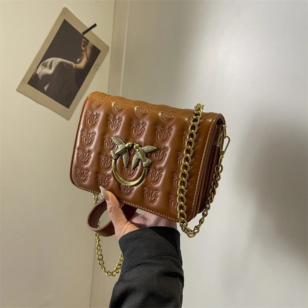 New 2026 Fashion Womens Shoulder Bag Crossbody Purse Minimalist Chain Strap Small Niche Luxury Versatile Tote