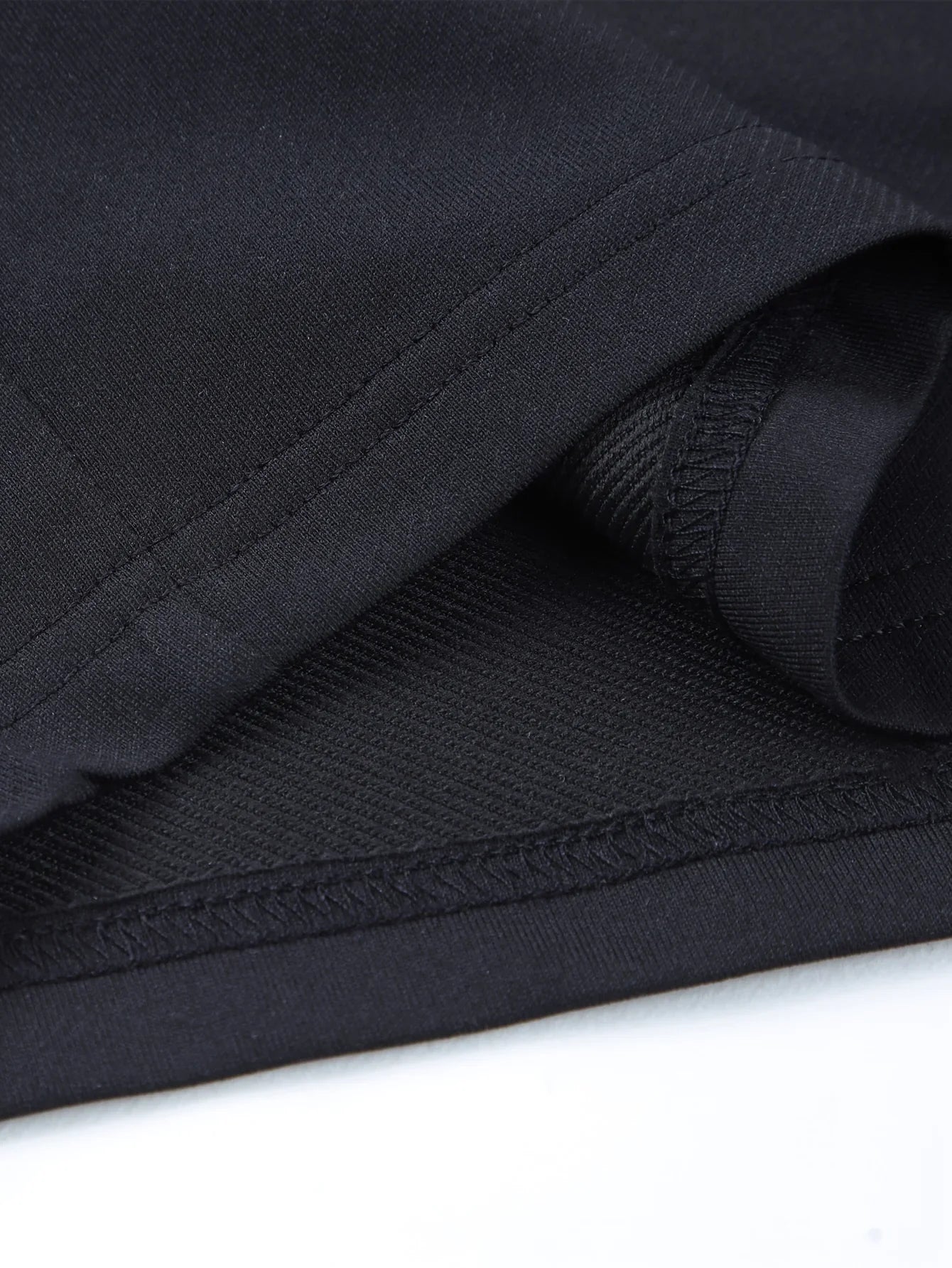 Men's Summer  Letter Print  Casual Shorts Loose Fit Elastic Waistband with Drawstring Suitable for Everyday Wear