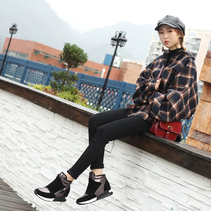 Warm Shoes Suede Leather Boots Women Winter Shoes Fashion Ins Women Sneakers Height Increasing Shoes Snow Boots KT004