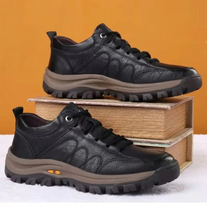 Men's Outdoor Leisure Shoes Mountaineering Fashion Sports Shoes Anti Slip Lightweight Shoes Comfortable Men Sneakers