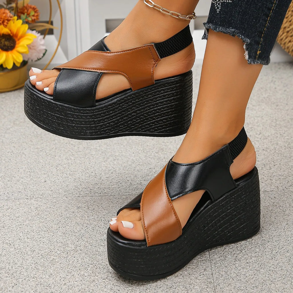 2026 Summer Women Shoes Sandals Leather Strap Roman Shoes Fashion Outdoor Thick Sole Non-slip High Heels Platforms Sandals