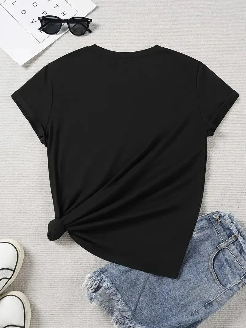 Short Sleeve T-Shirt with Knitted Hat Graphic Design Fashionable Summer Design Slim Fit Cartoon Print Top Men Women Unisex Tops