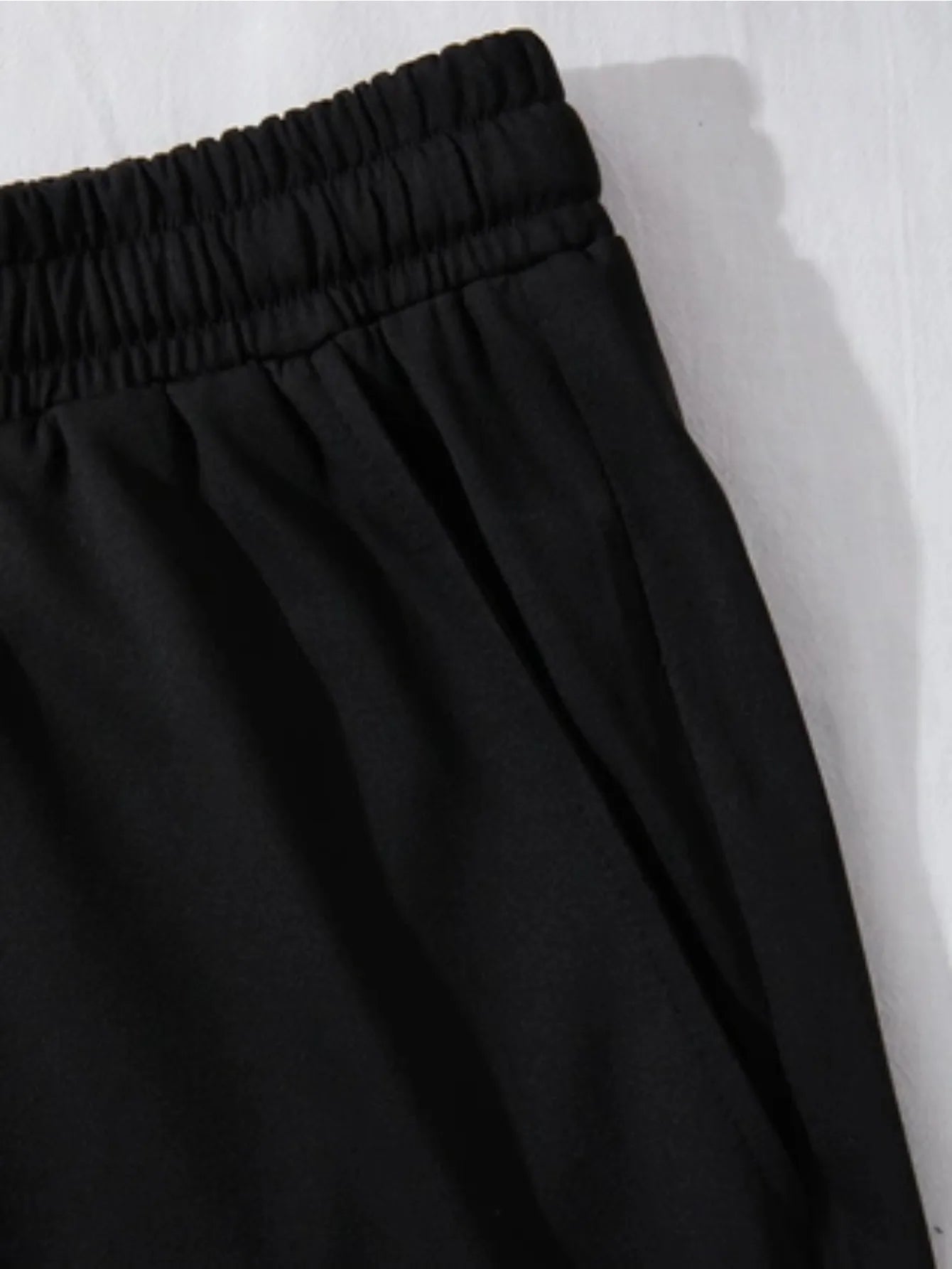 Men's Summer  Letter Print  Casual Shorts Loose Fit Elastic Waistband with Drawstring Suitable for Everyday Wear