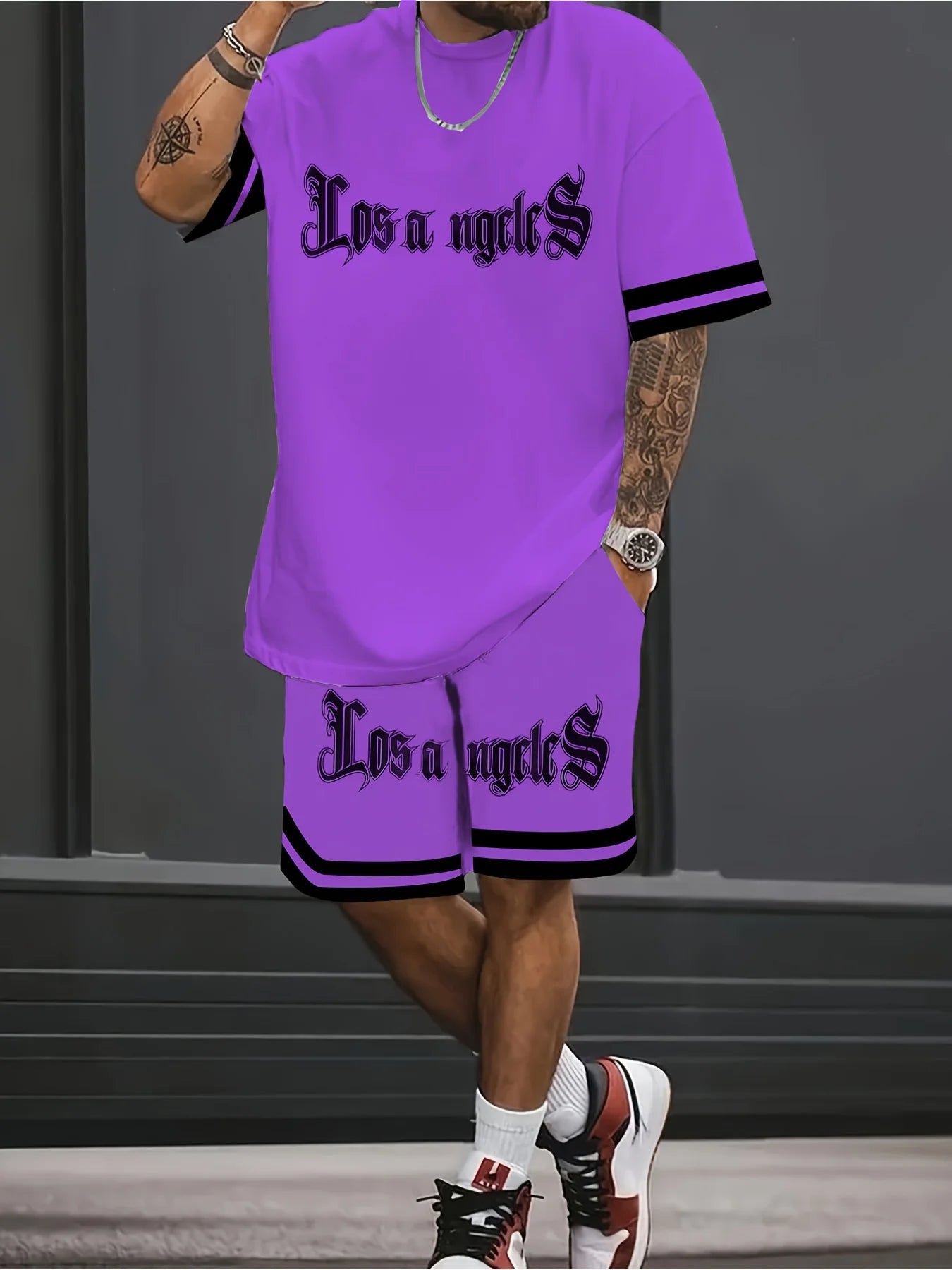 A new 3D letter-printed street fashion casual simple soft comfortable breathable and lightweight men's suit for summer 2025