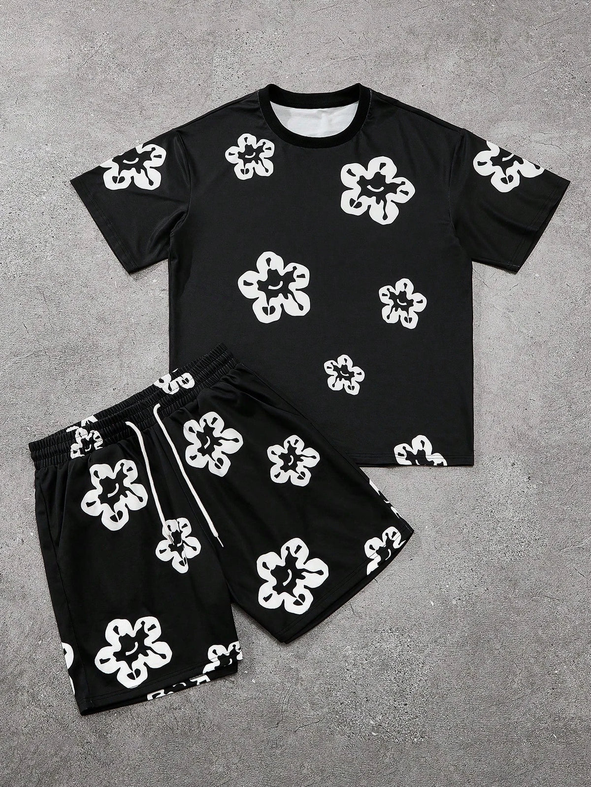 Fashion Men's Black and White Flower Graphic Print T-shirt Shorts 2-piece Set O-neck Short Sleeve Top Elastic Waist Shorts Set
