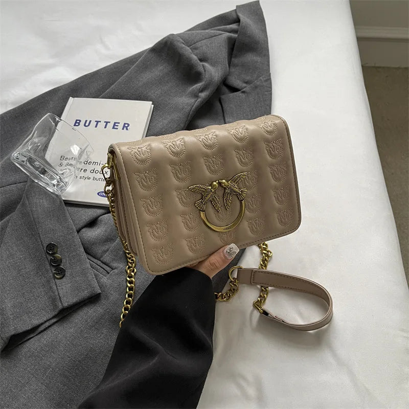 New 2026 Fashion Womens Shoulder Bag Crossbody Purse Minimalist Chain Strap Small Niche Luxury Versatile Tote