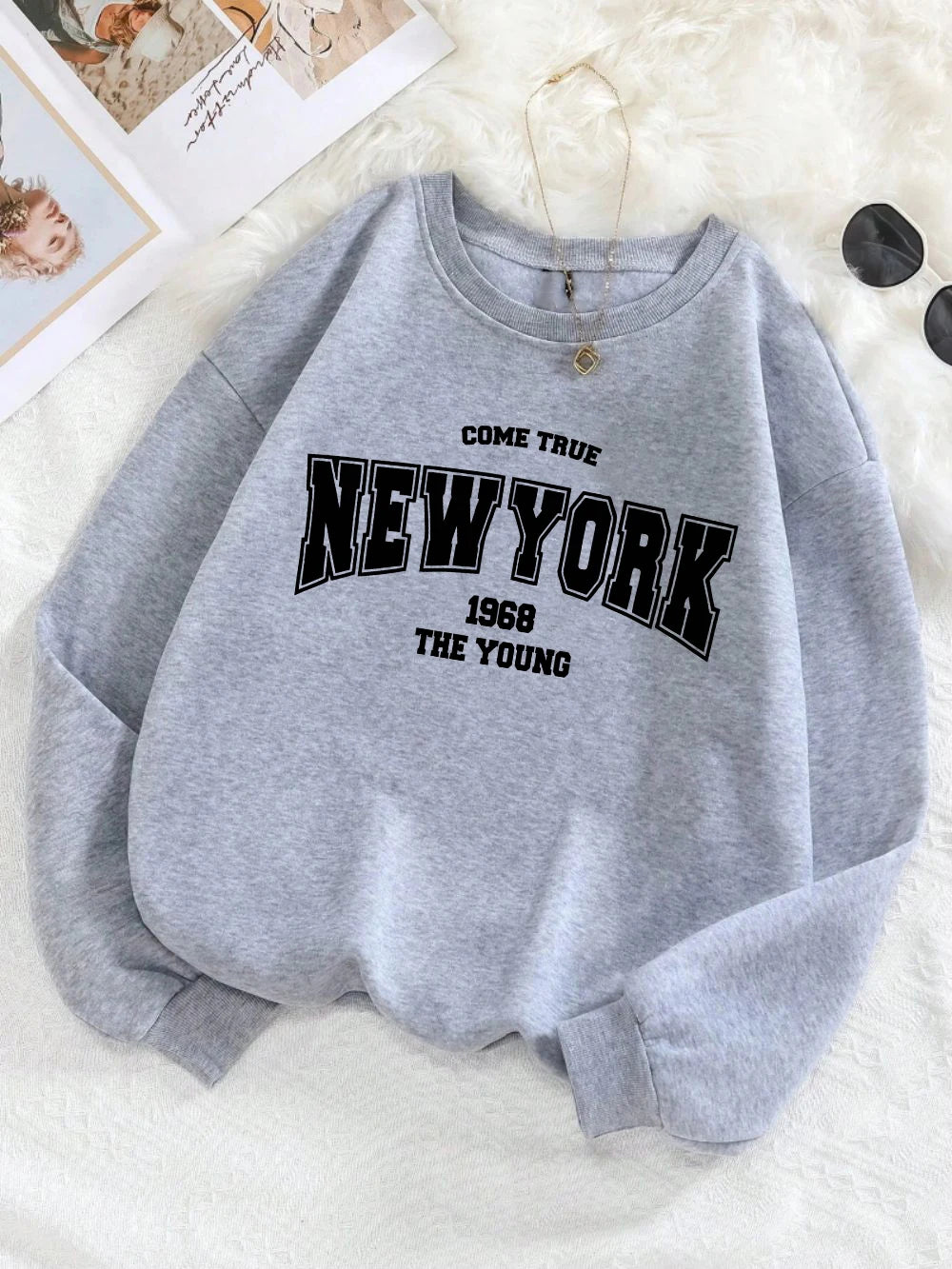 New York 1968 Women Sweatshirt Black Letter Print Sporty Hoodie Winter Casual Fleece Pullover Crewneck Red Hoody Street Clothing